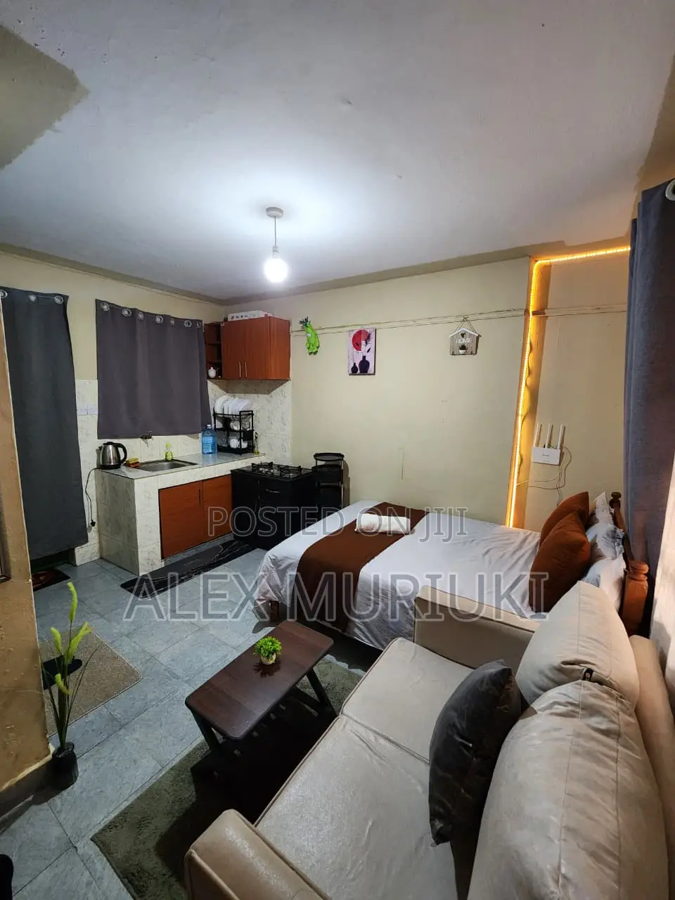Neon Studio Airbnb in Juja Near Jkuat