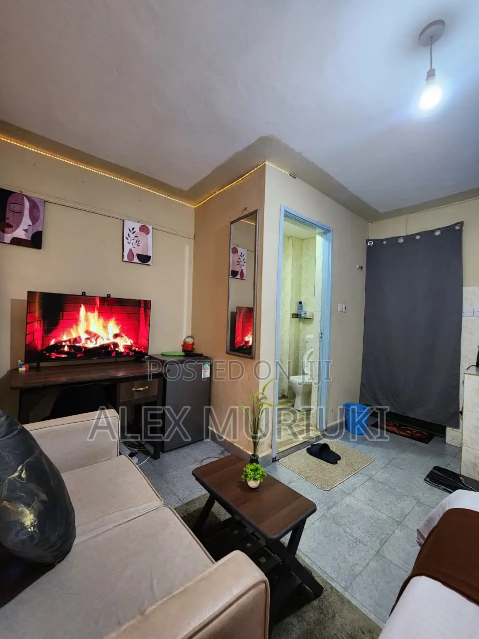 Neon Studio Airbnb in Juja Near Jkuat