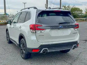 Subaru Forester 2021 White