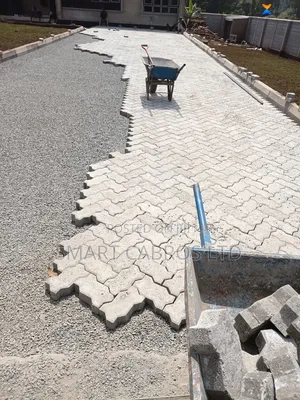Paving Blocks Installation