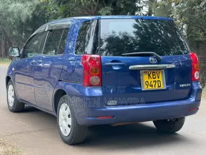 Toyota Raum 2006 Blue