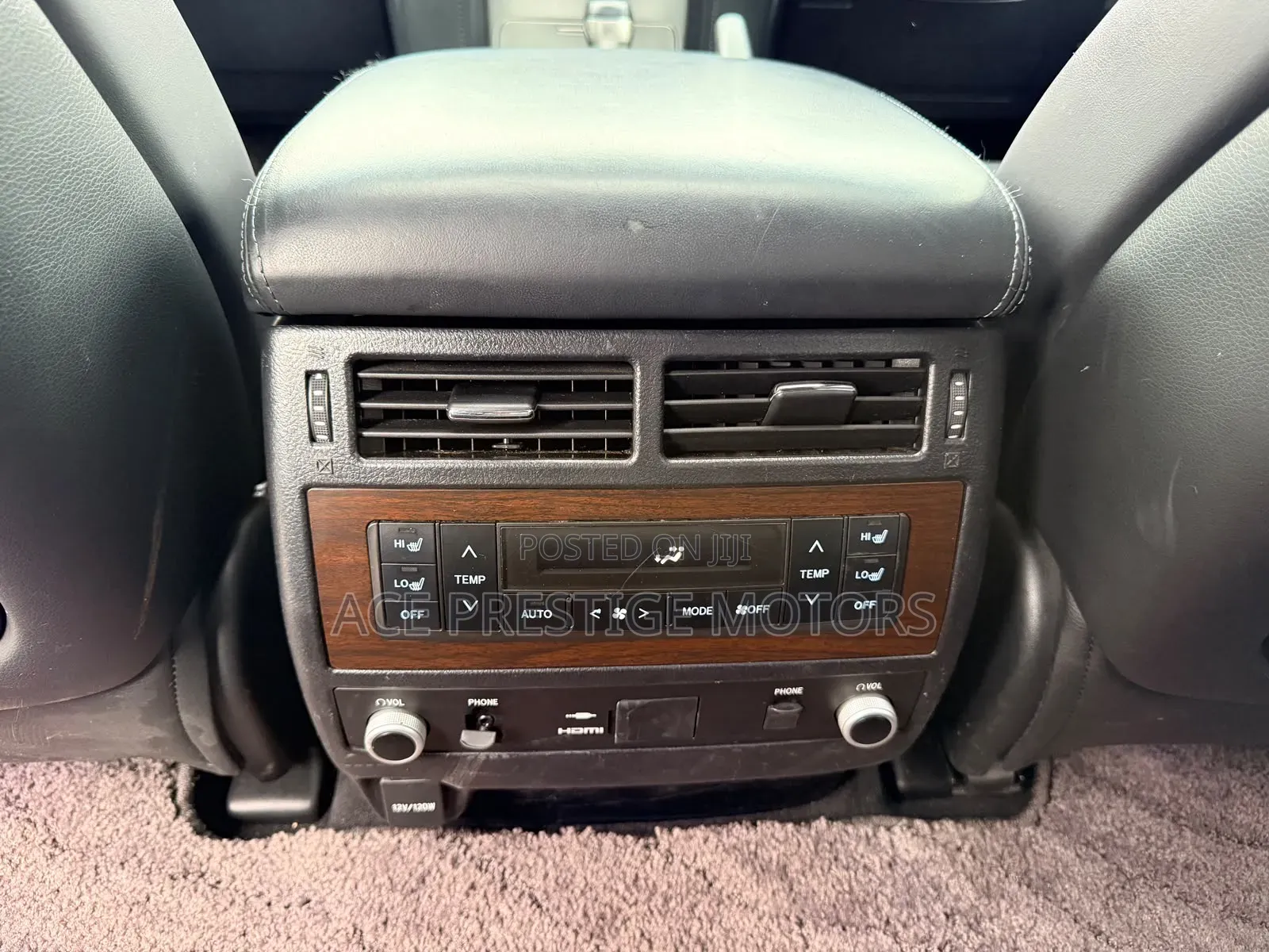 Toyota Land Cruiser Prado 2019 White