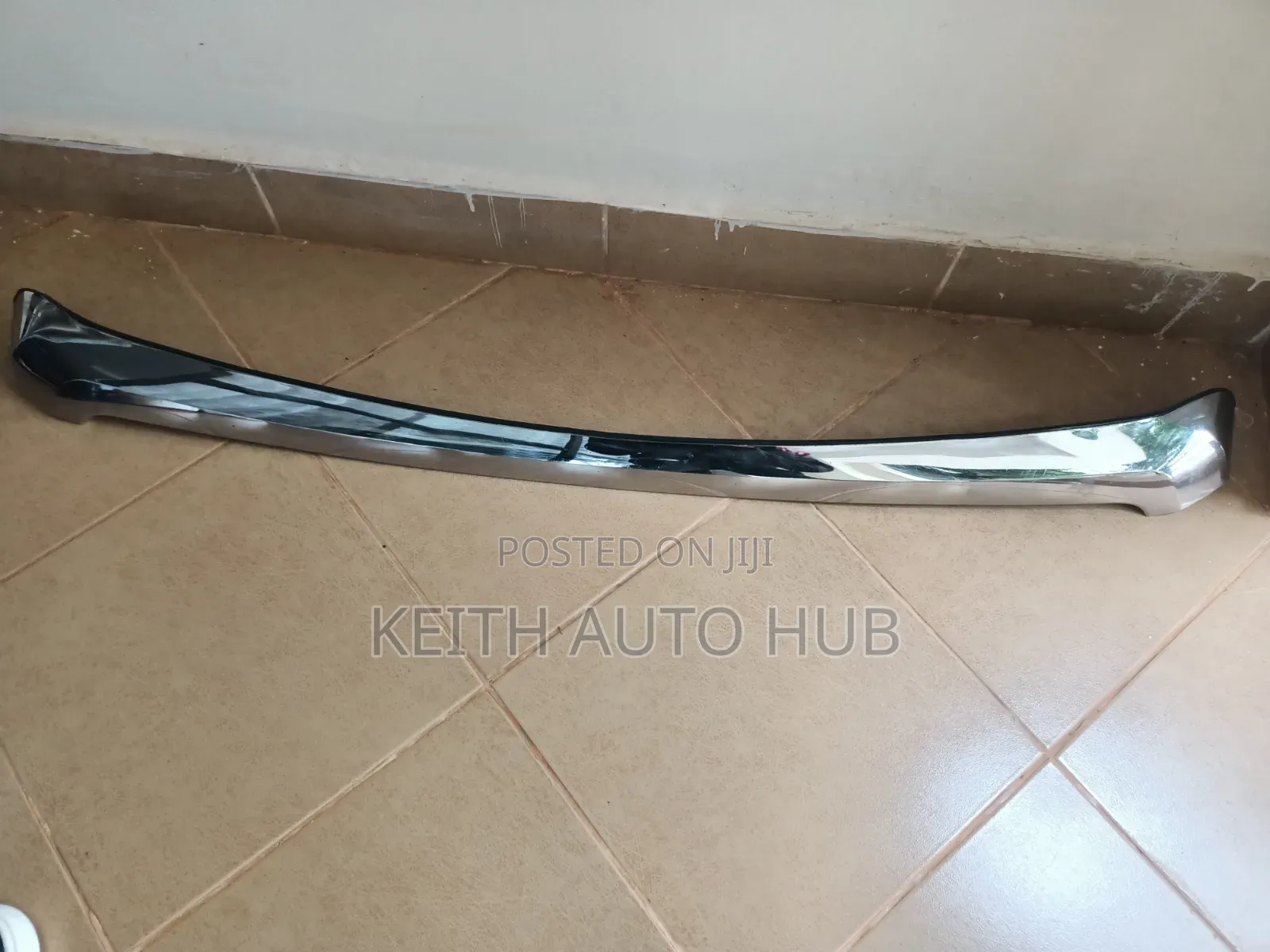 Prado J150 Teardrop Bonnet Chrome Moulding