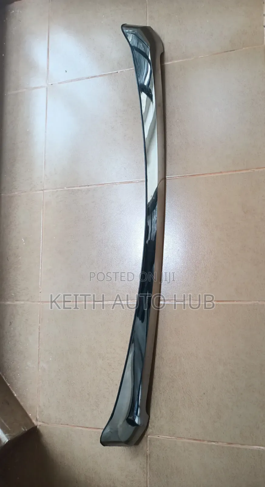 Prado J150 Teardrop Bonnet Chrome Moulding