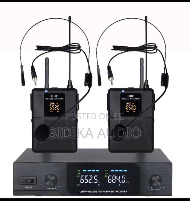 DUAL UHF Wireless Headset Microphones