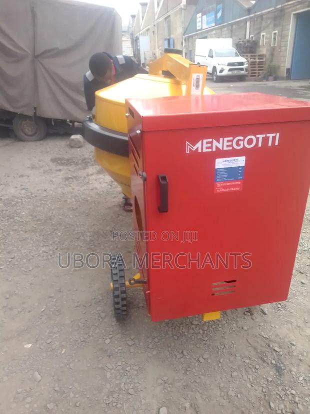 Concrete Mixer - thumbnail 2