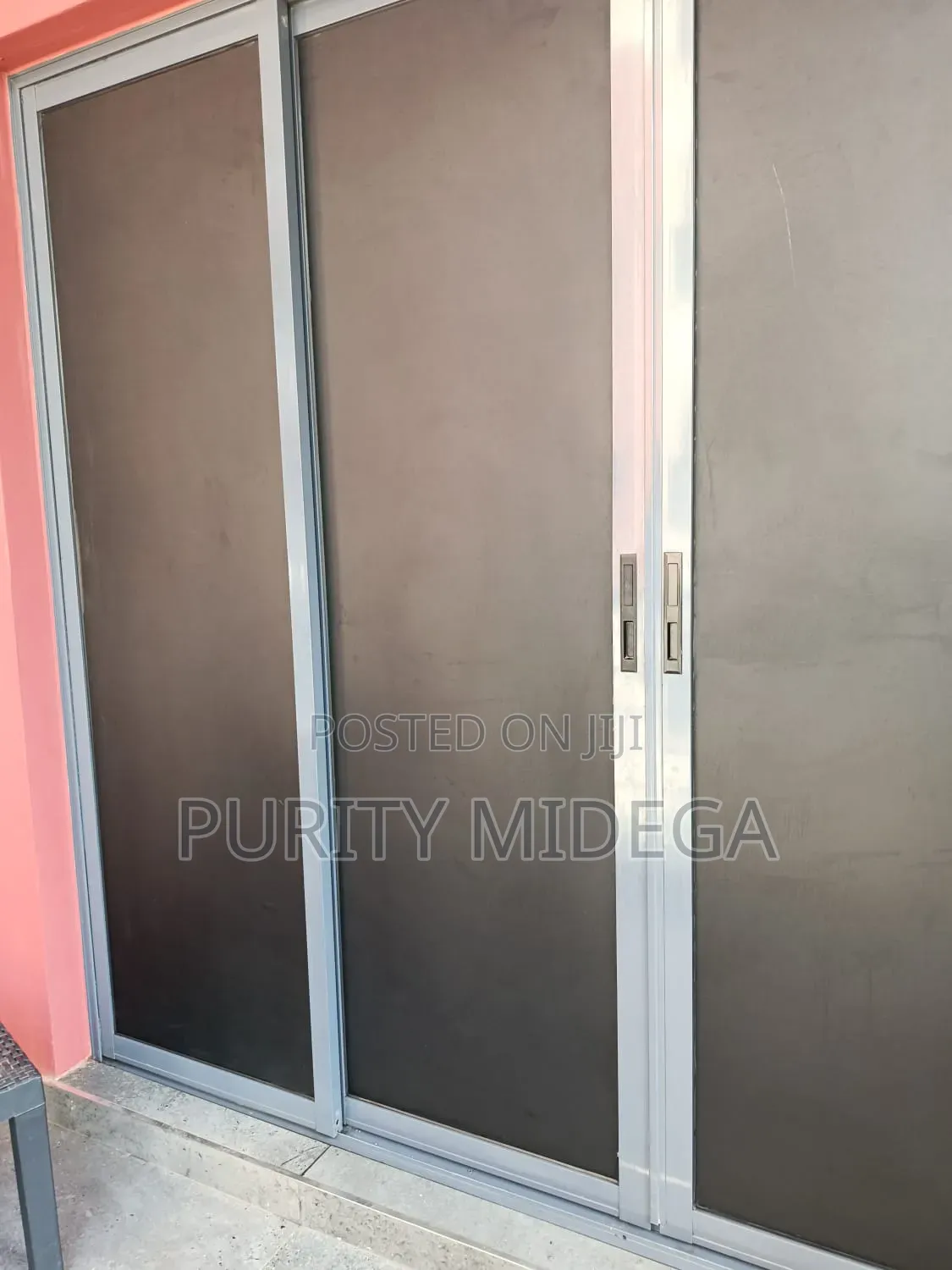 Total Opaque Blackout Glass Tint