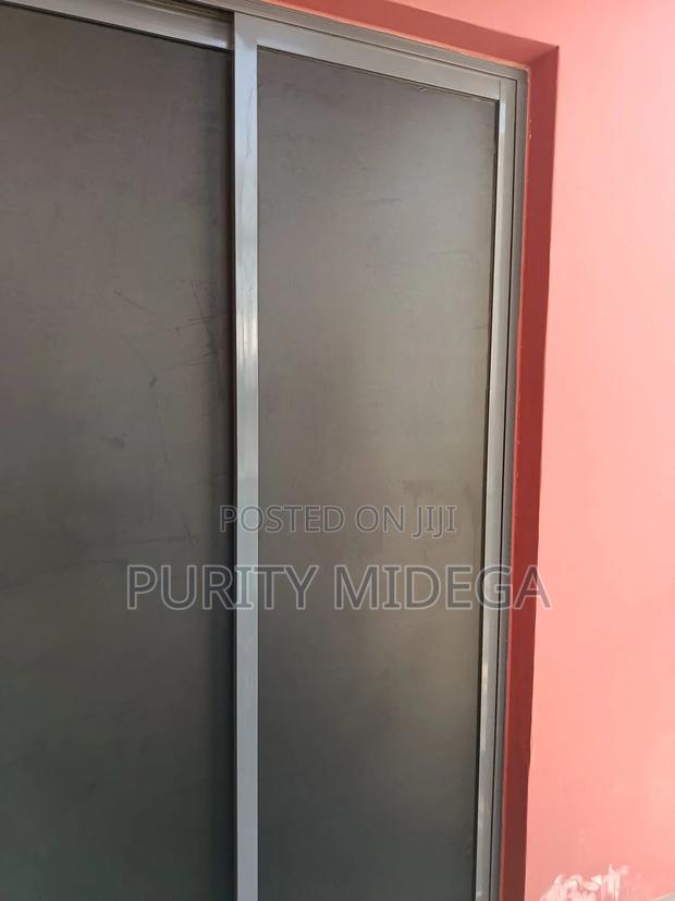 Total Opaque Blackout Glass Tint - thumbnail 2