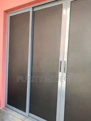Total Opaque Blackout Glass Tint