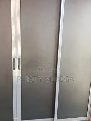 Total Opaque Blackout Glass Tint