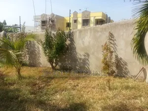 2bdrm House in Judo Club, Town Centre for sale