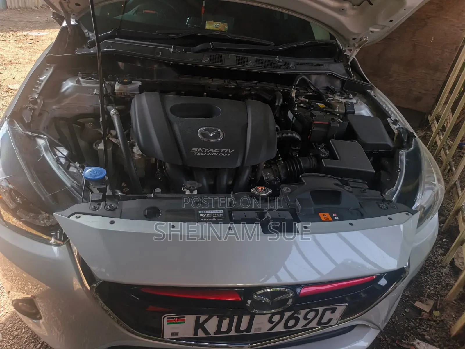 Mazda Demio 2018 White