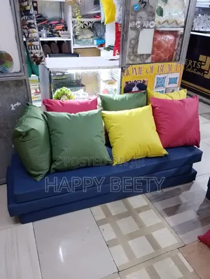 Waterproof Floor/Pallet Cushion, Offers Comfort+ Durability