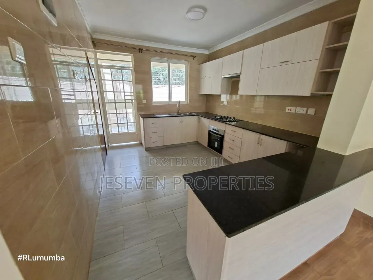4bdrm Maisonette in Syokimau, Gateway Mall Area for rent