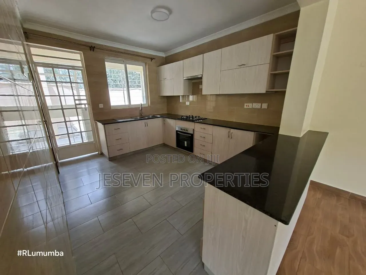 4bdrm Maisonette in Syokimau, Gateway Mall Area for rent