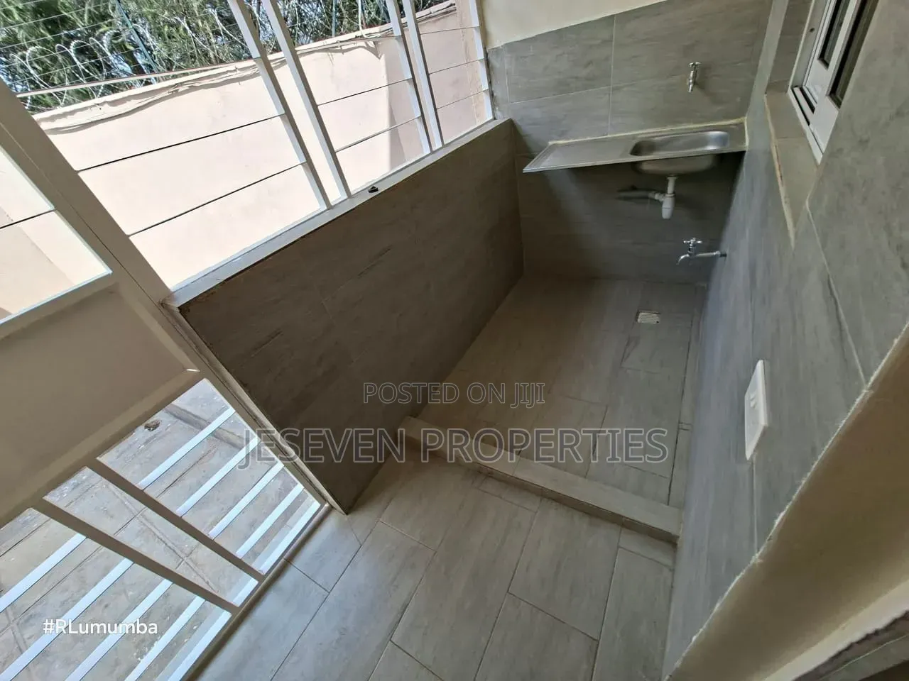 4bdrm Maisonette in Syokimau, Gateway Mall Area for rent