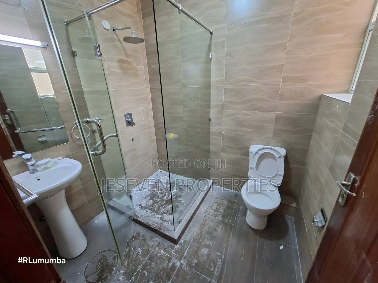 4bdrm Maisonette in Syokimau, Gateway Mall Area for rent
