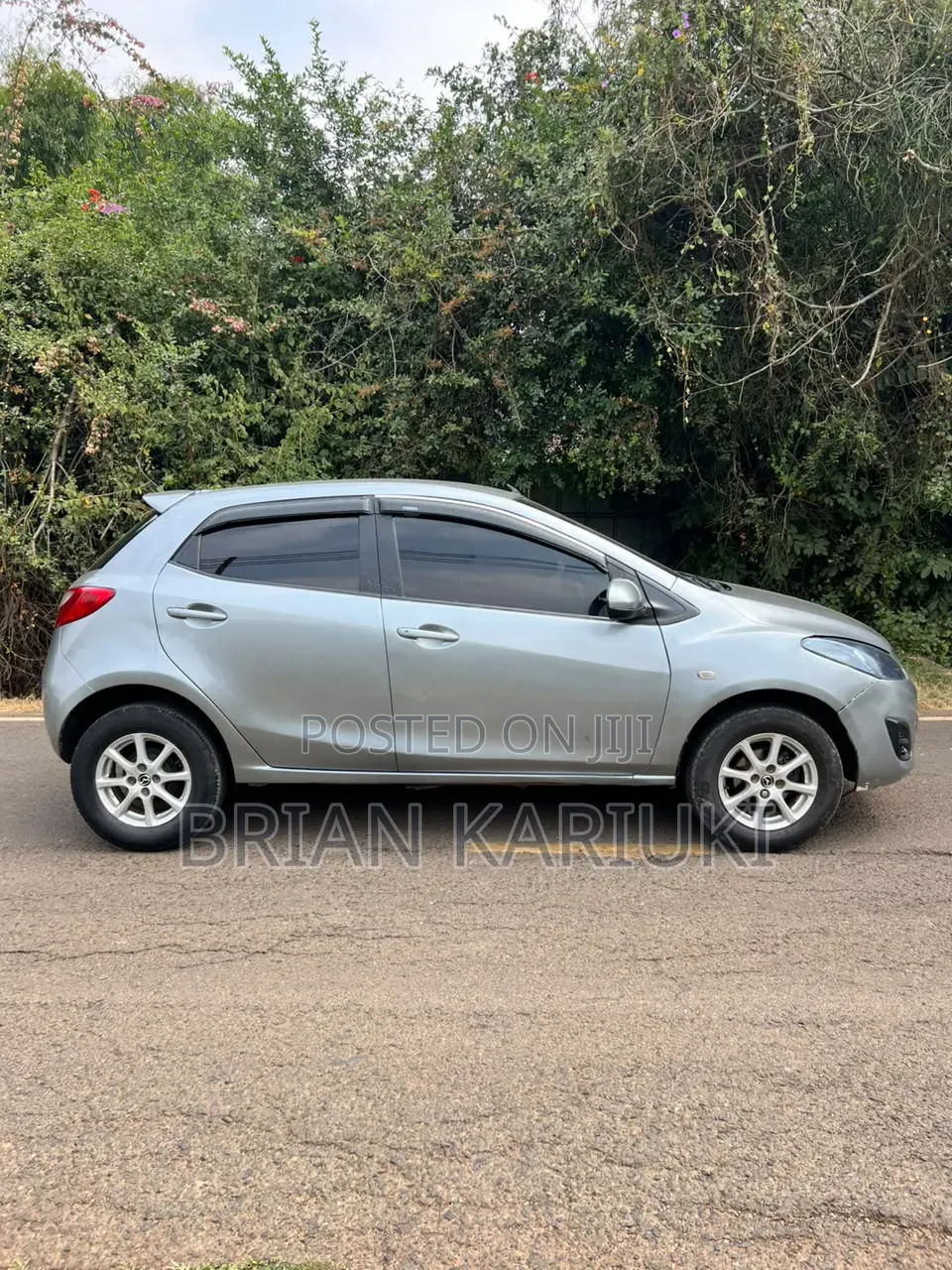 Mazda Demio 2013 Silver