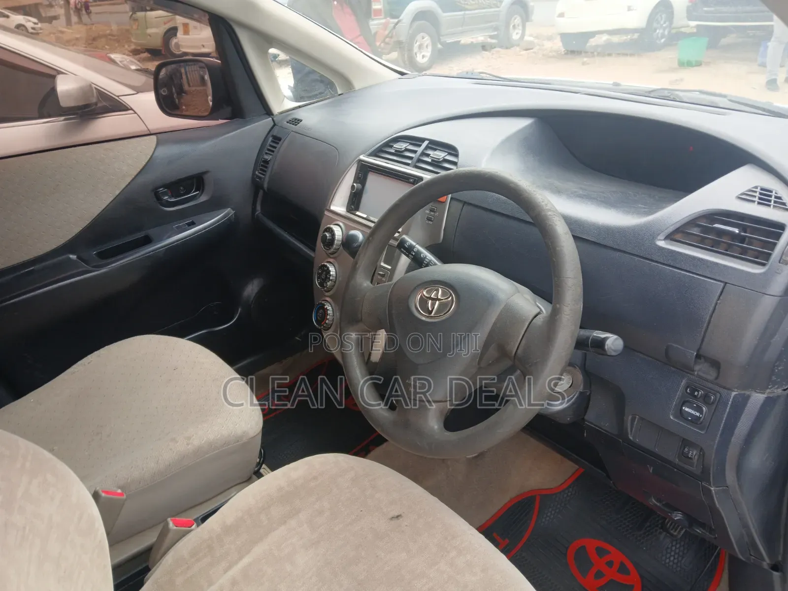Toyota Ractis 2007 White