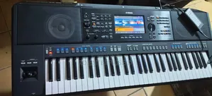 Yamaha PSR 920 Keyboard