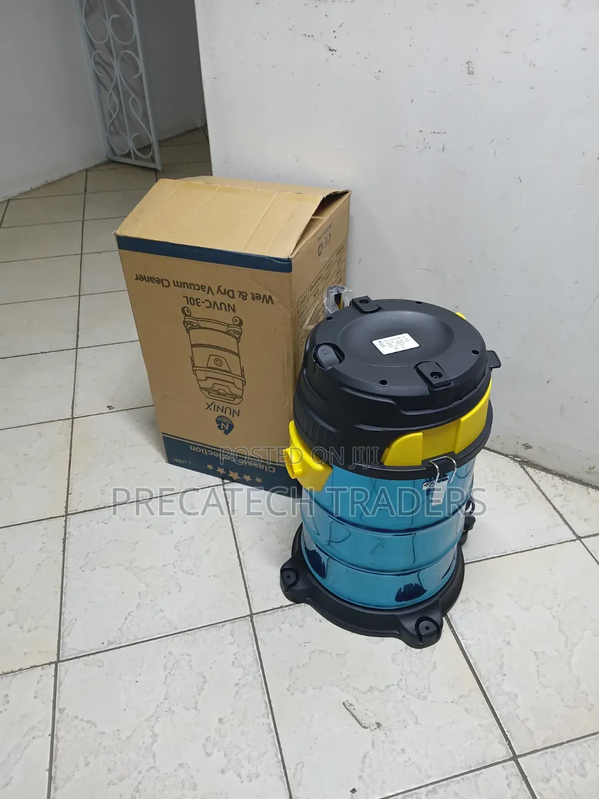 Heavy-Duty Nunix 30L Vacuum Cleaner for Home Office