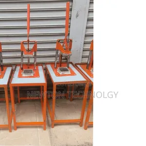 Commercial Chips Cutter at 2700