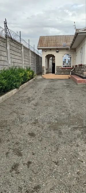 4bdrm Maisonette in Eastgate, Barnabas for sale
