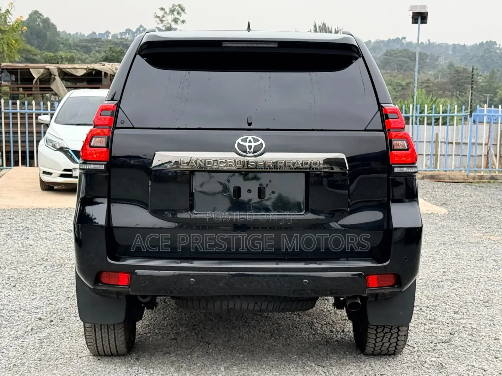 Toyota Land Cruiser Prado 2021 Black