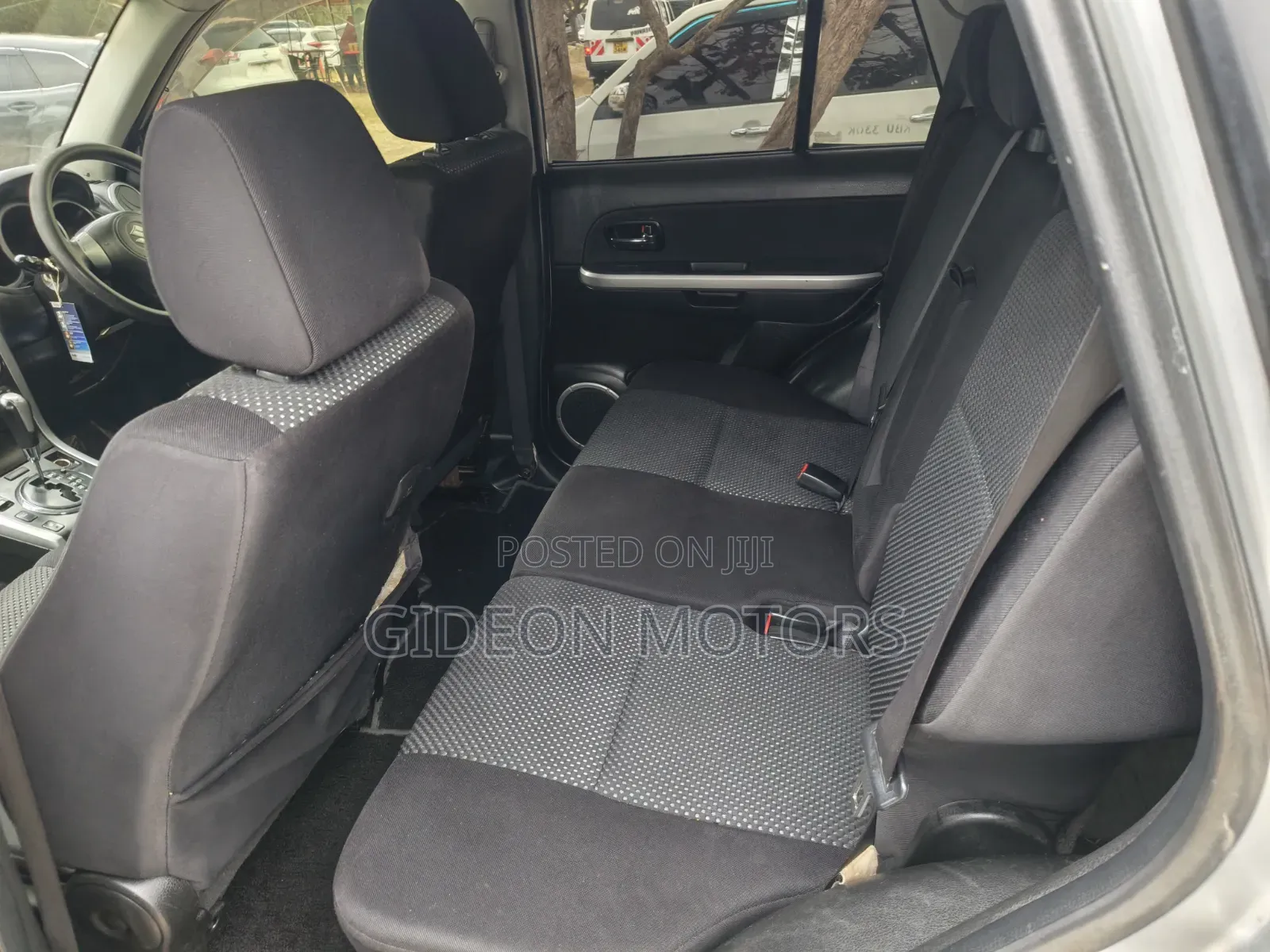 Suzuki Escudo 2006 Silver
