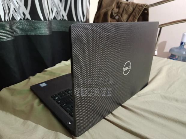 Laptop Dell Latitude 7400 8GB Intel Core i7 SSD 512GB - thumbnail 2
