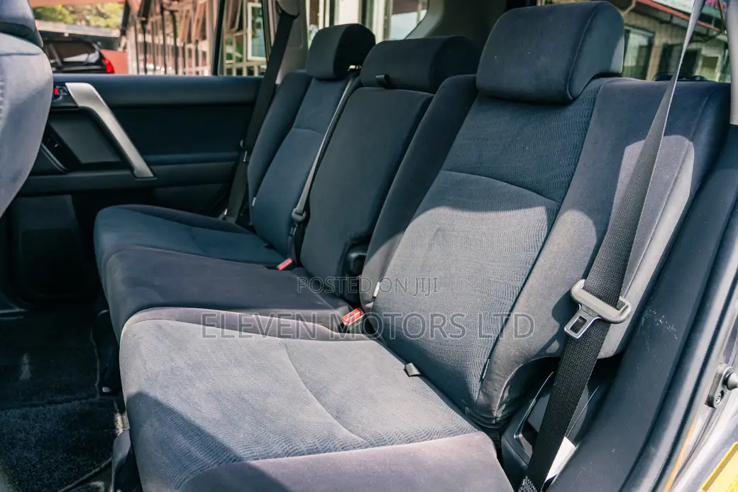 Toyota Land Cruiser Prado 2020 Gray