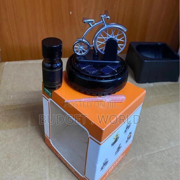 Pirate Solar Powered Rotating Car Fragrance Diffuser