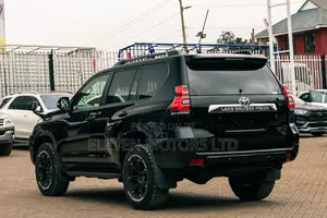 Toyota Land Cruiser Prado 2021 Black