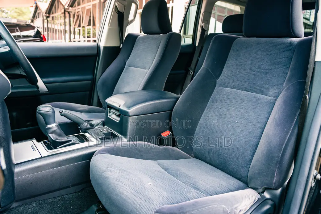 Toyota Land Cruiser Prado 2021 Black