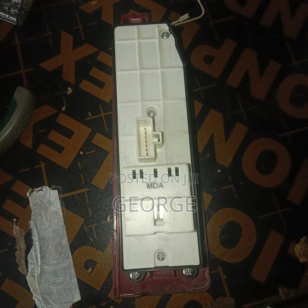 Main Switch Primo Nyoka - thumbnail 2