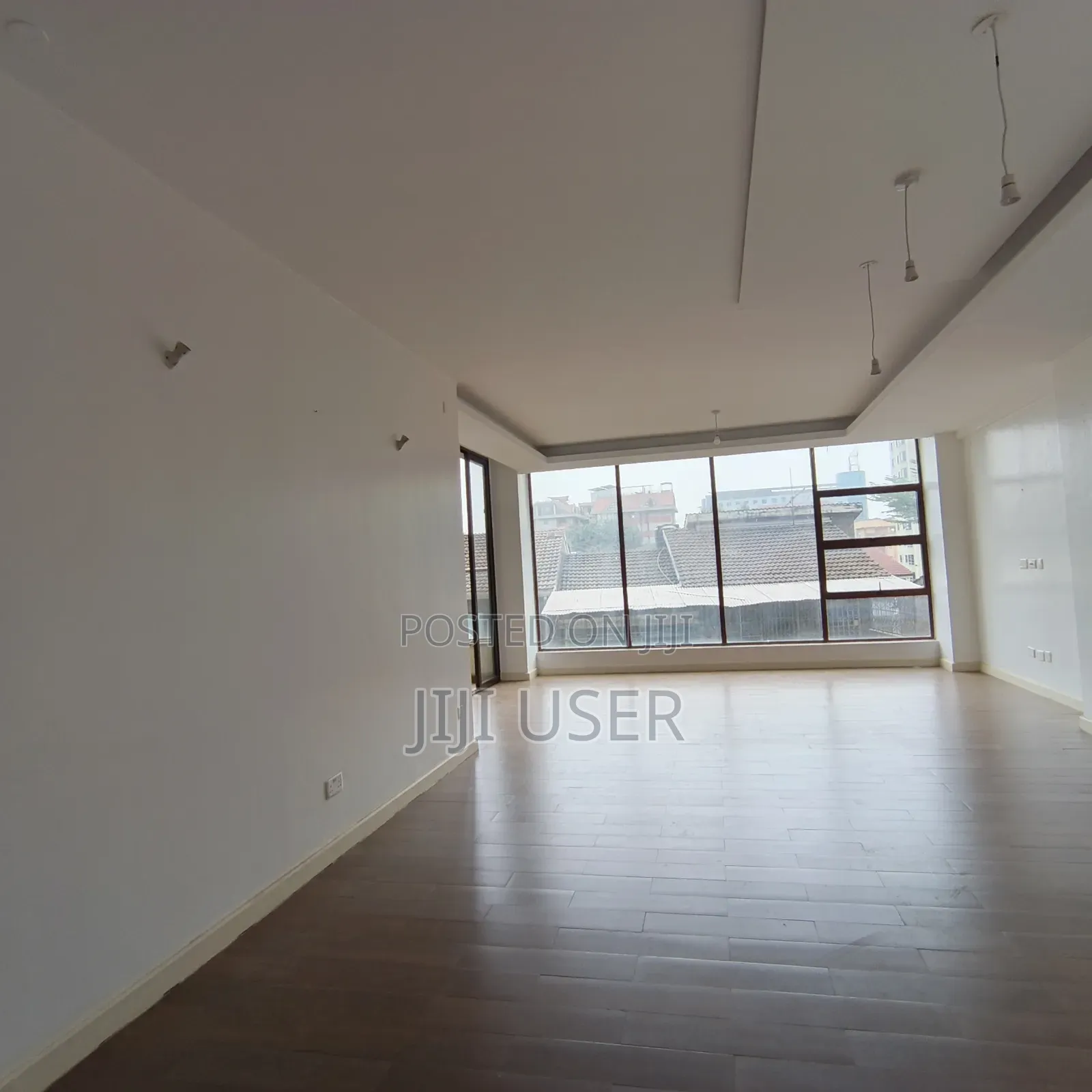 4bdrm Duplex in Parklands for rent