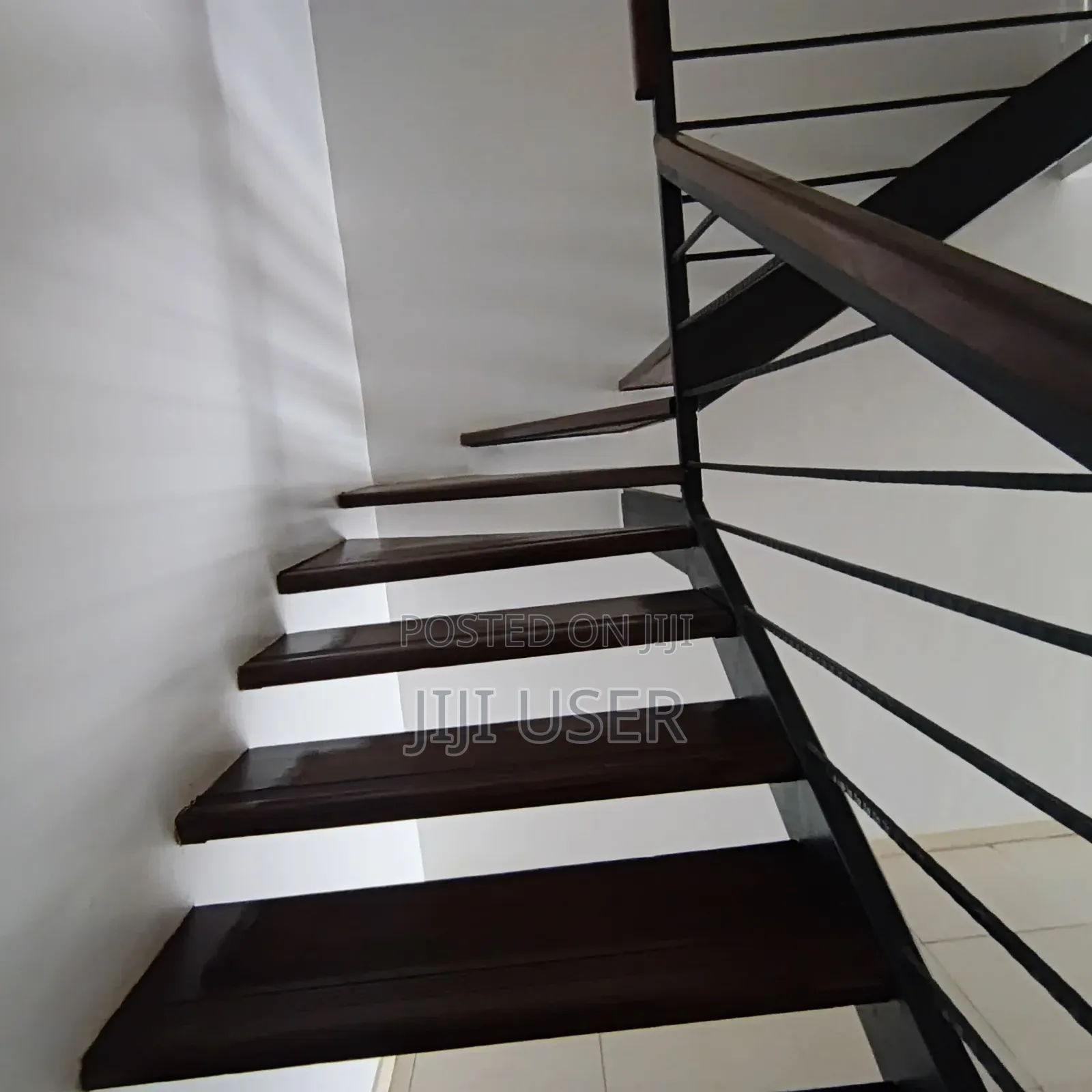 4bdrm Duplex in Parklands for rent