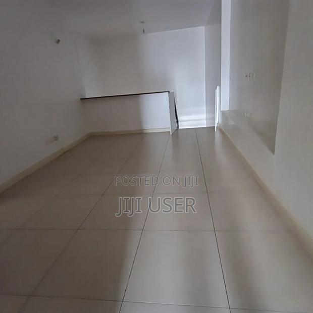 4bdrm Duplex in Parklands for rent - thumbnail 11