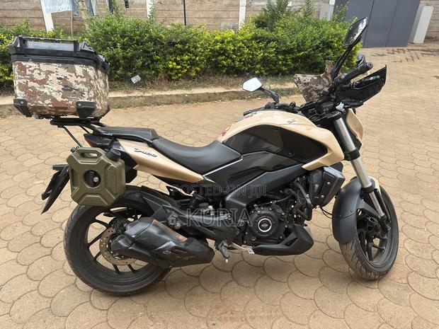 Bajaj Dominar 400 2022 Brown - main view