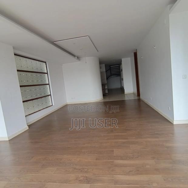 4bdrm Duplex in Parklands for rent - main view