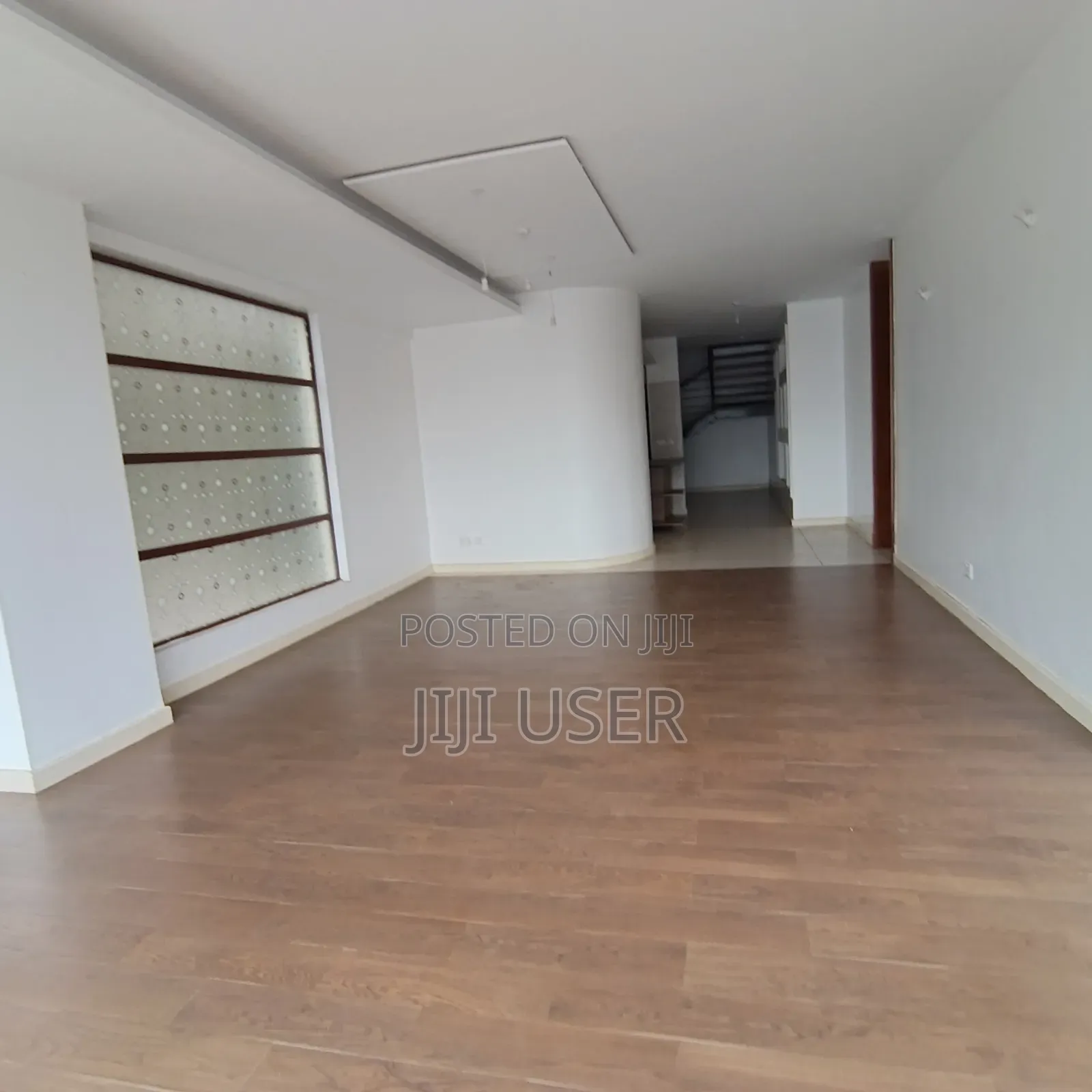4bdrm Duplex in Parklands for rent