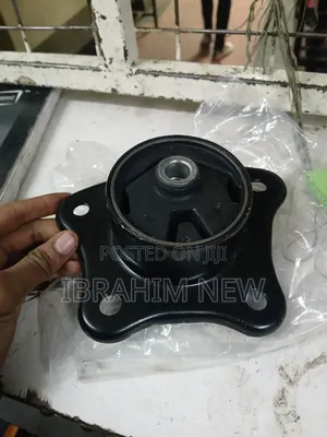 Mitsubishi Colt Gearbox Mounting