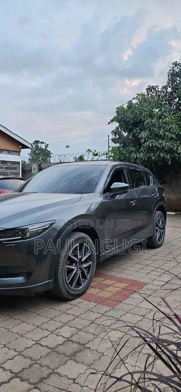 Mazda CX-5 2017 Gray - thumbnail 2