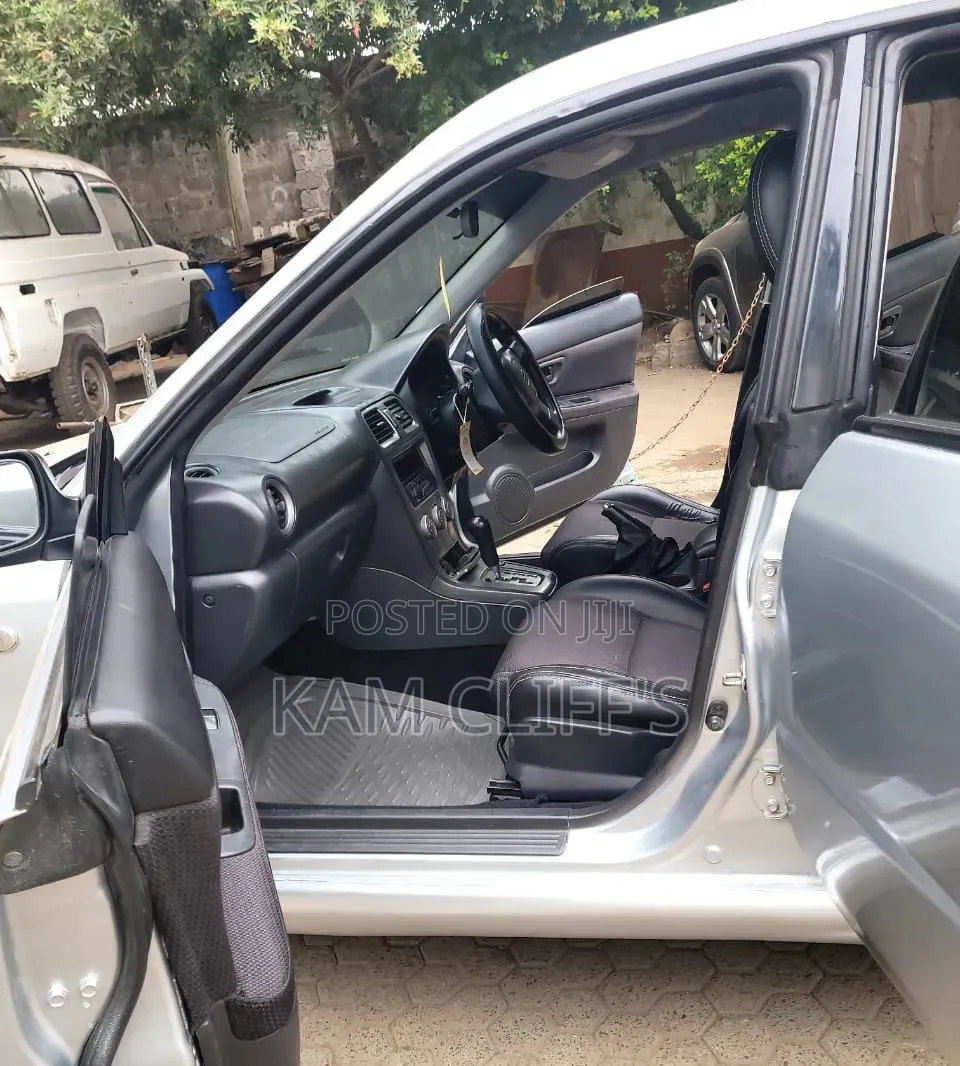 Subaru Impreza 2006 Gray