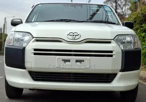 Toyota Succeed 2019 White