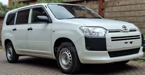 Toyota Succeed 2019 White