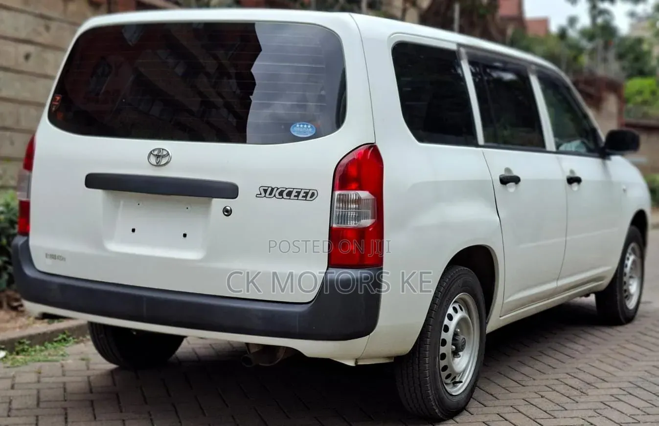 Toyota Succeed 2019 White