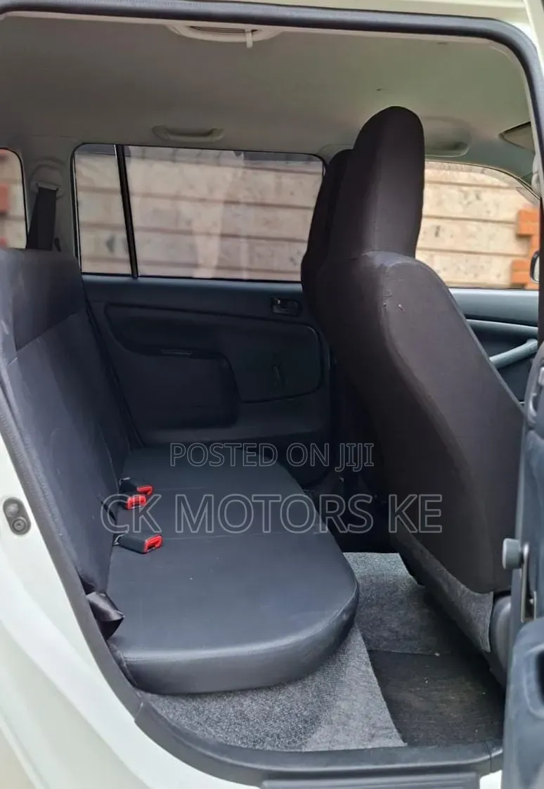 Toyota Succeed 2019 White