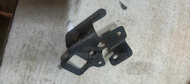Lock Catch Bracket - thumbnail 3