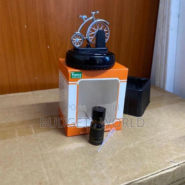 Pirate Solar Powered Rotating Car Fragrance With Essential Oils